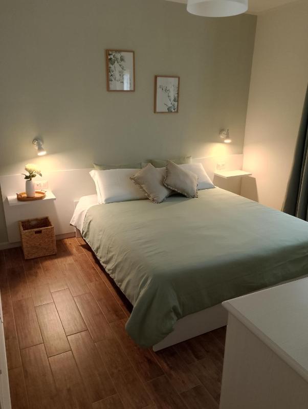 Mavi Rooms a San Gavino - Accogliente B&B con giardino