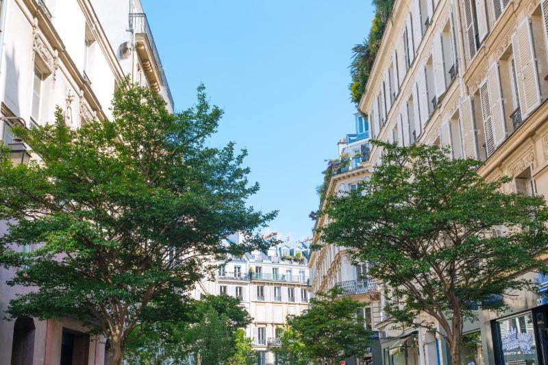 Very Central Studio Apartment for 2 in Paris — отель в Париже, Франция