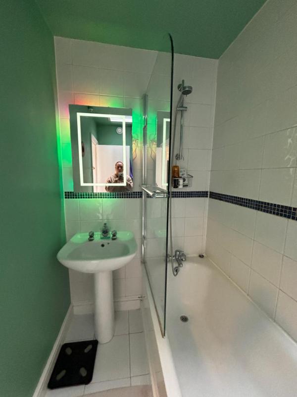 Цены на Quaint & Cosy 1 Bedroom Flat - Kensington Olympia! в Лондоне