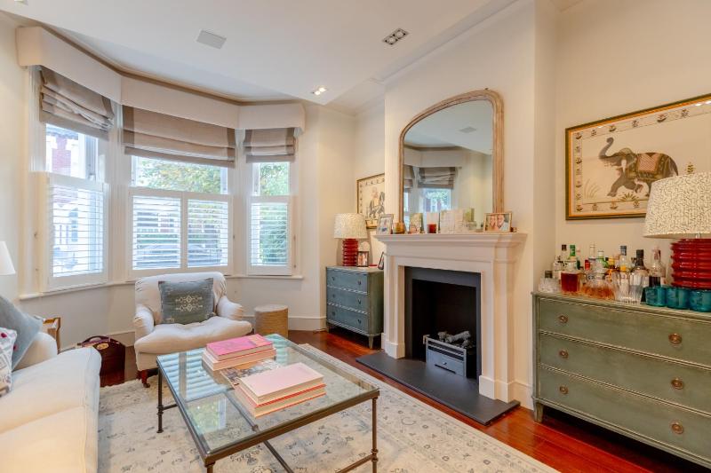 Secluded & Serene 3BD Family Home - Wandsworth! — отель в Лондоне, Соединенное Королевство