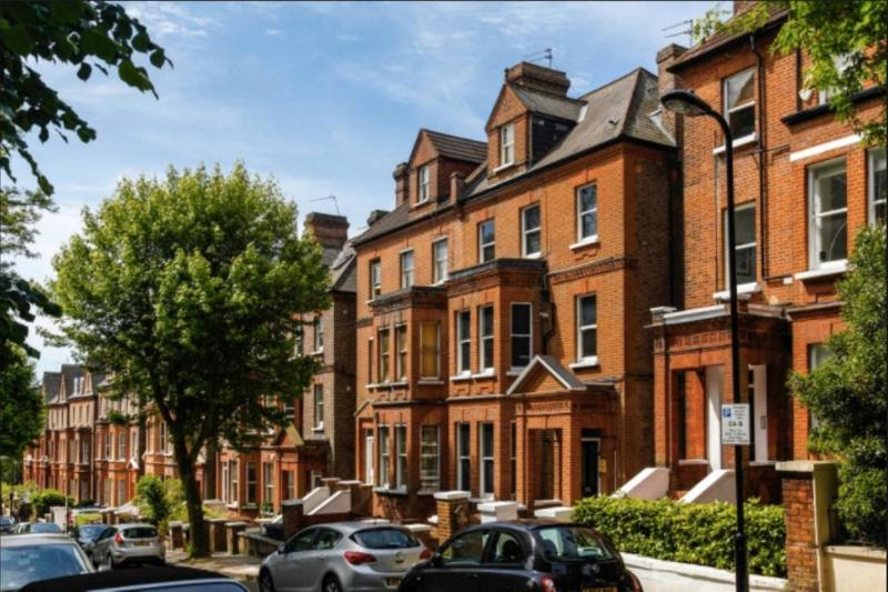 Homely 2 Bedroom Victorian Apartment in Hampstead — отель в Лондоне, Соединенное Королевство