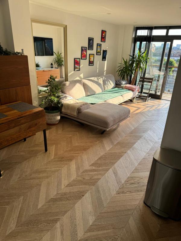 Cosy 1 bedroom apartment with balcony near Chiswick — забронировать отель в Лондоне