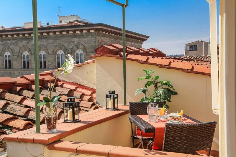 Apartments Florence Piazza Signoria Terrace — комфортный отель в Флоренции