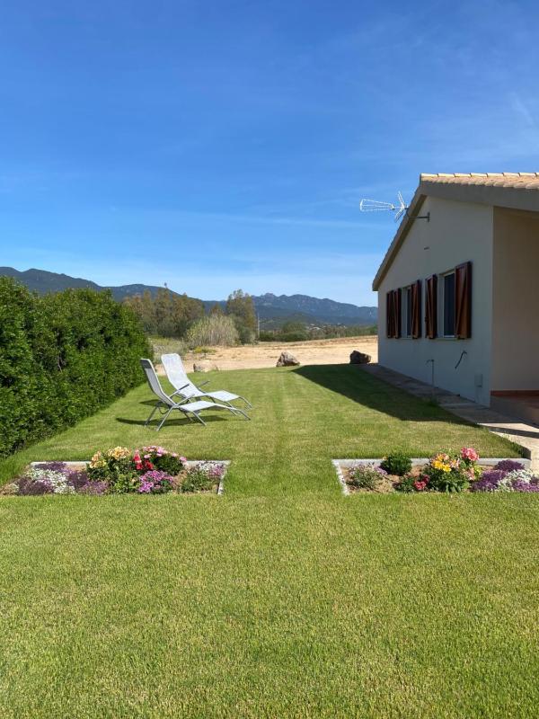 La Collina: Il tramonto a Castiadas - Elegante appartamento rinnovato