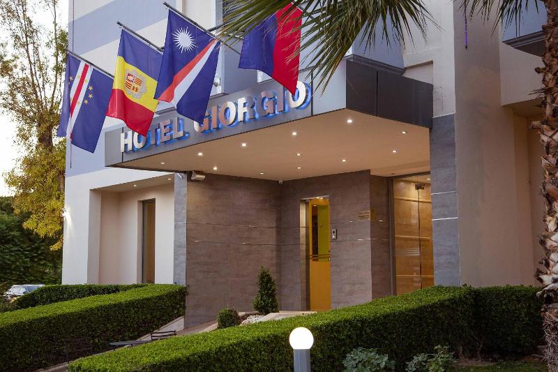 Hotel Giorgio — комфортный отель в Афины