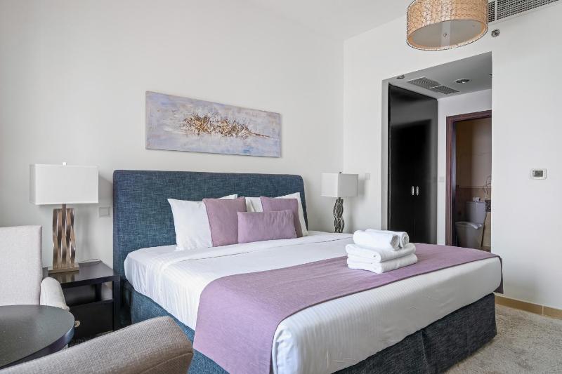 Luxurious Marina View Apartment — отзывы гостей и цены