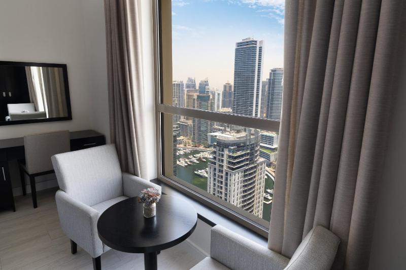 Luxury 2BR Marina and Sea View Apartment JBR — забронировать отель в Дубае