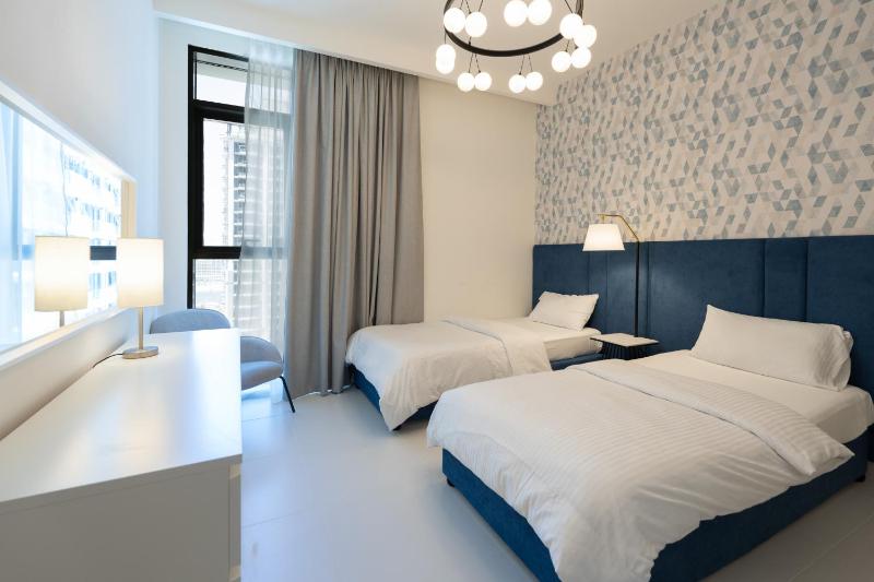 Stay in Beach front - Private beach access - 2BR - Dubai Marina — отзывы гостей и цены