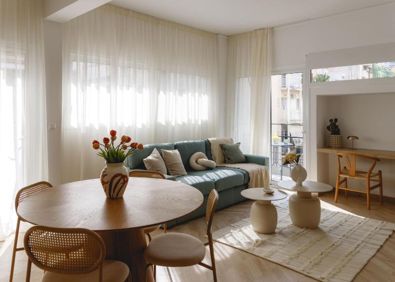 Urban Athena Apartment,Pangrati — отель с удобным расположением в Афины