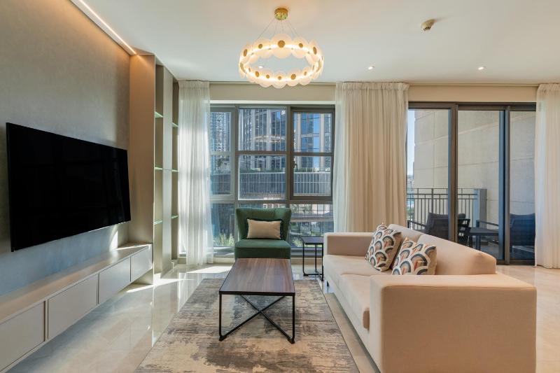 2BR in Standpoint w Burj Khalifa View, Dubai Mall — забронировать отель в Дубае
