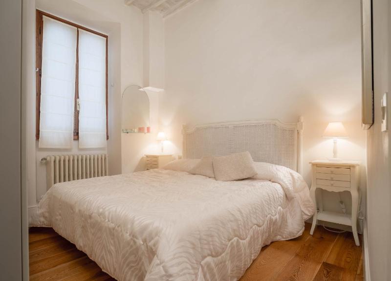 Il Gigliolo Apartment — забронировать отель в Флоренции
