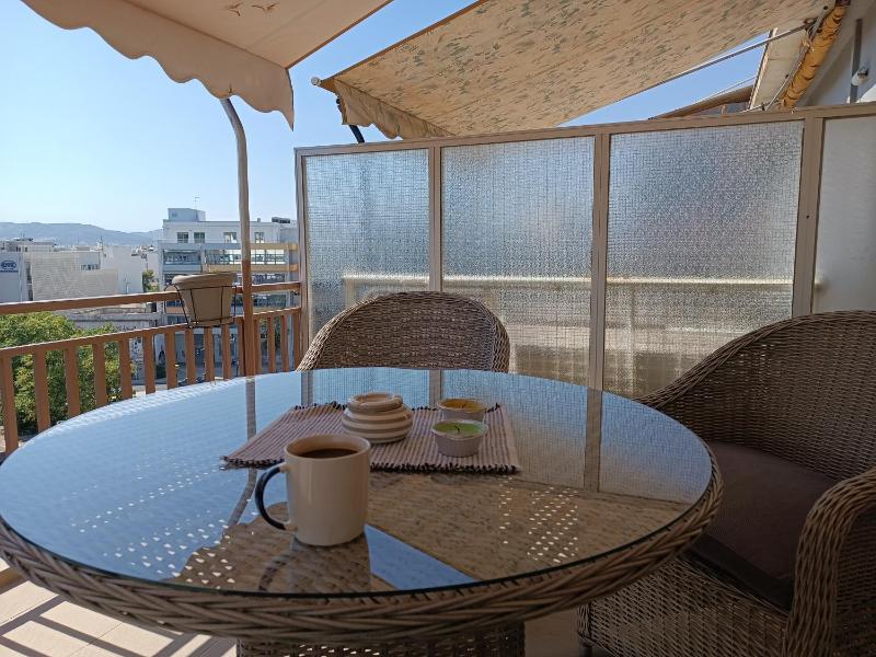 Athens city Poppy's Dreamy Apartment, Thissio — комфортный отель в Афины