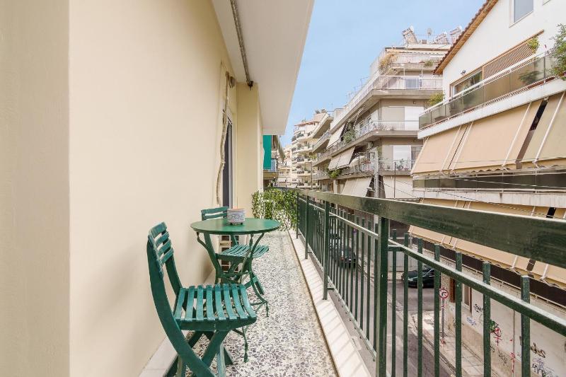Nice Studio In Pagkrati — комфортный отель в Афины