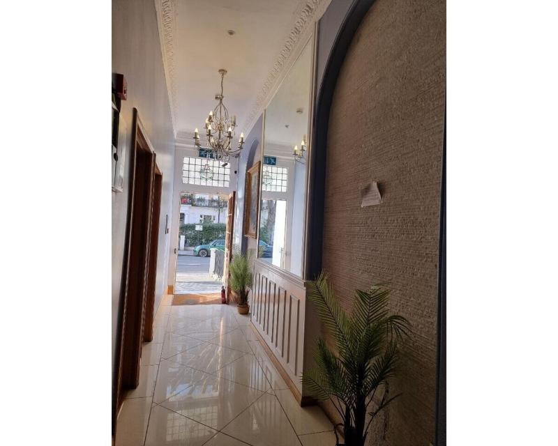 F407-4th Flr Studio for 2 Near Hyde Park — отель в Лондоне, Соединенное Королевство