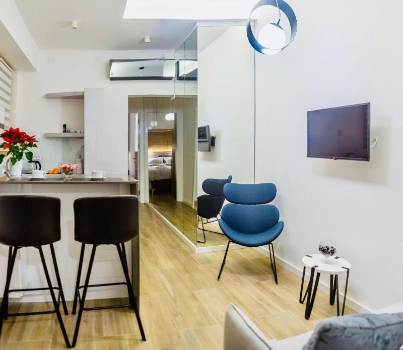 INNA LUXE Fancy & Cosy Near the Fortress — отель с удобным расположением в Белграде