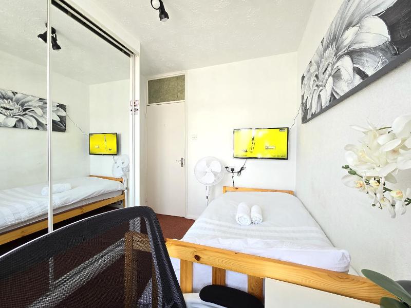 London North Downs rooms — отель с удобным расположением в Лондоне