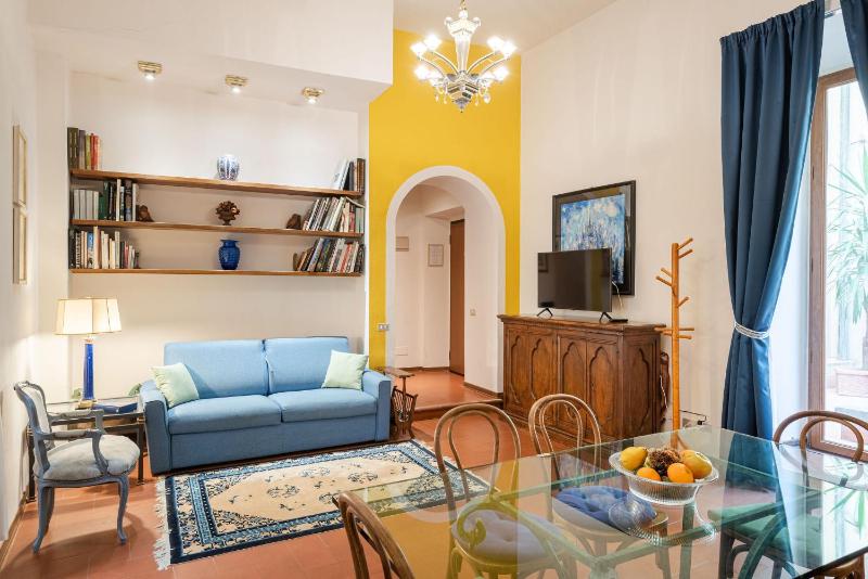 Signoria Apartment with patio — отзывы гостей и цены