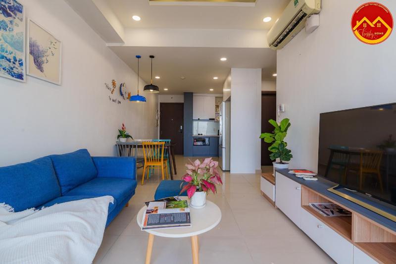 Apartment - Near TSN Airport - 2Br 2WC - Luxury — отель с удобным расположением в Хошимине