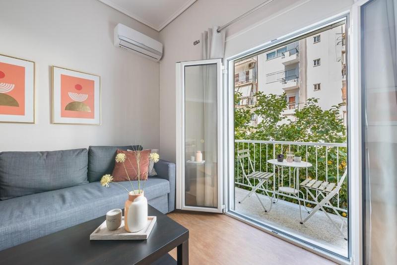 Comfortable Apartment In Athens — комфортный отель в Афины