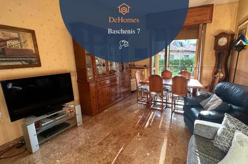 Цены на DeHomes - Two bedrooms, terrace, Wi-Fi, Tram to Centre & Rho Fiera в Милане