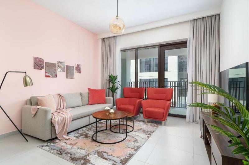 Modern & Relaxing One Bedroom Apartment — отель с удобствами в Дубае