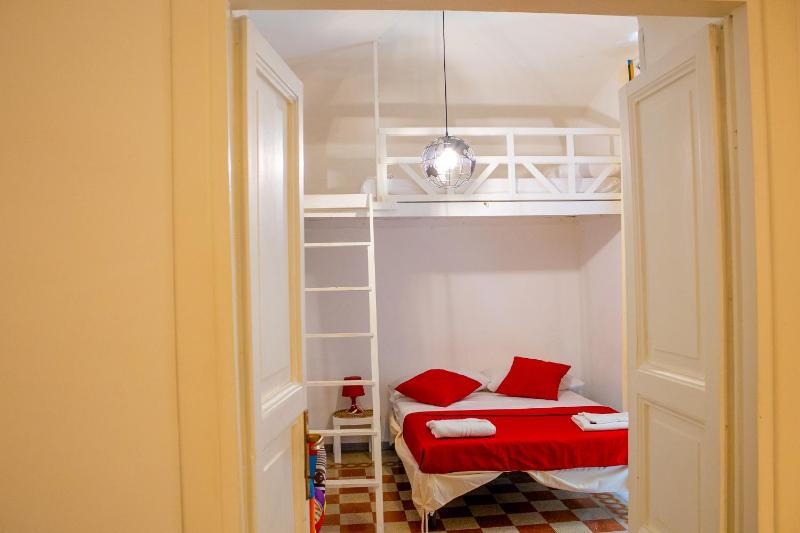 Cementine's design apartment — отель с удобным расположением в Риме