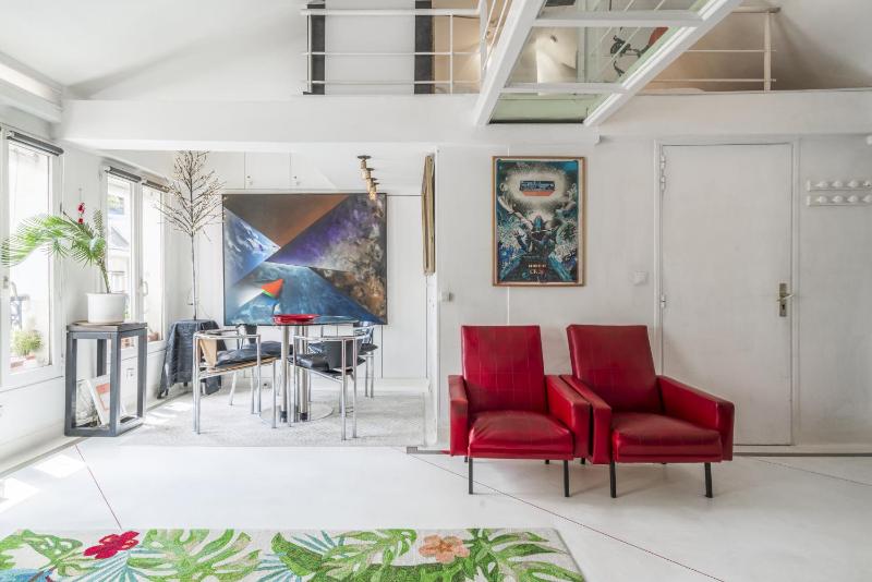 Loft Beaubourg - Marais — комфортный отель в Париже