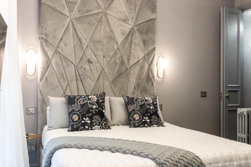Rome Bridge Apartment — отель в Риме, Италия