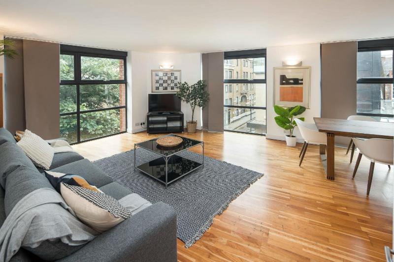 Superfast Broadband 2BD City Flat Farringdon — отель в Лондоне, Соединенное Королевство
