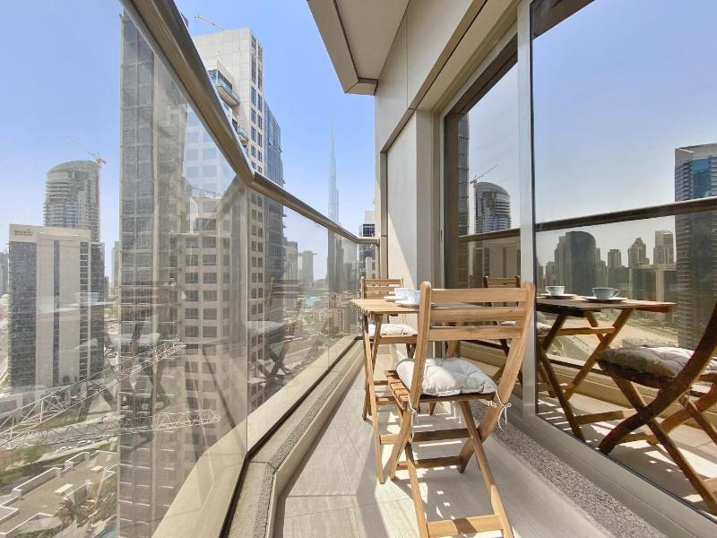 Brand New Studio in Elite Downtown with Panoramic pool — комфортный отель в Дубае