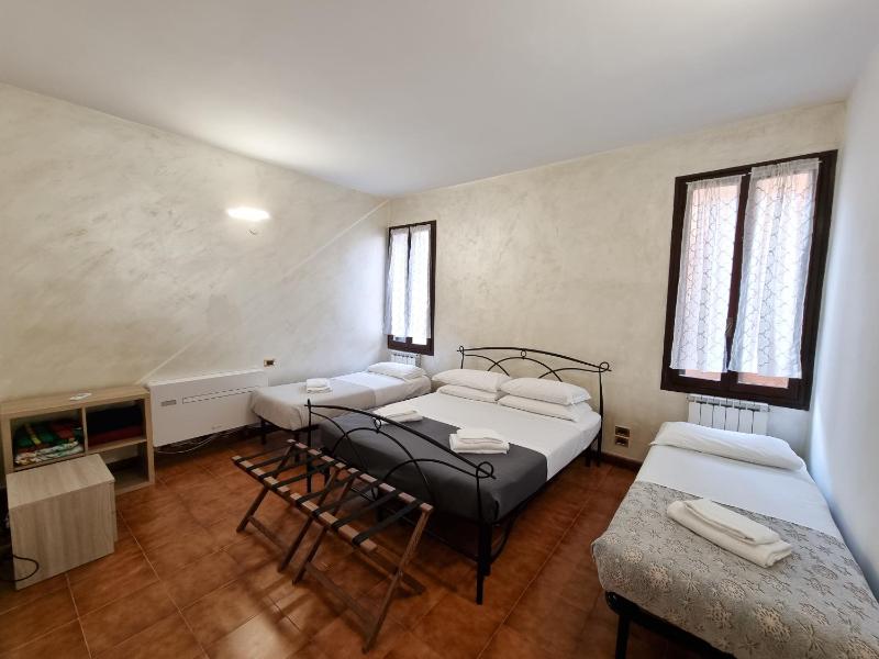 Rialto House — отель в Венеции, Италия