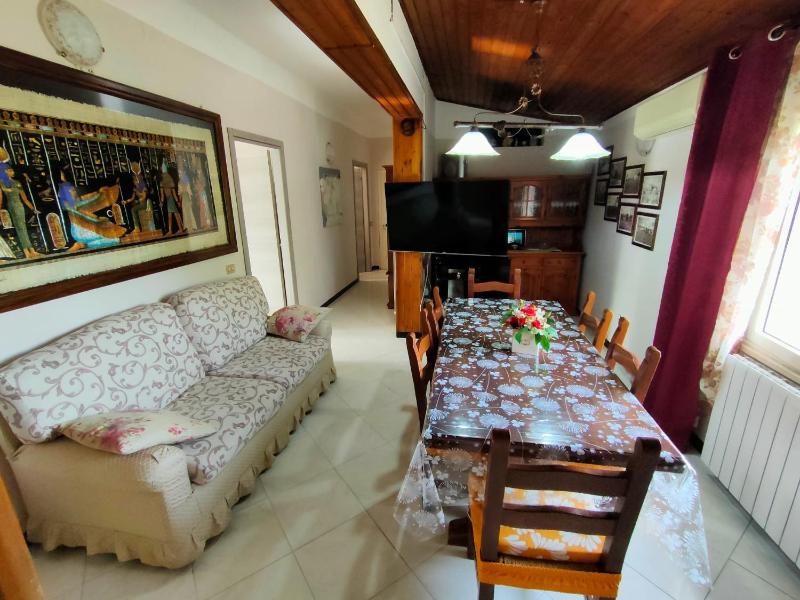 Casa Sally ad Arborea - Accogliente appartamento centrale