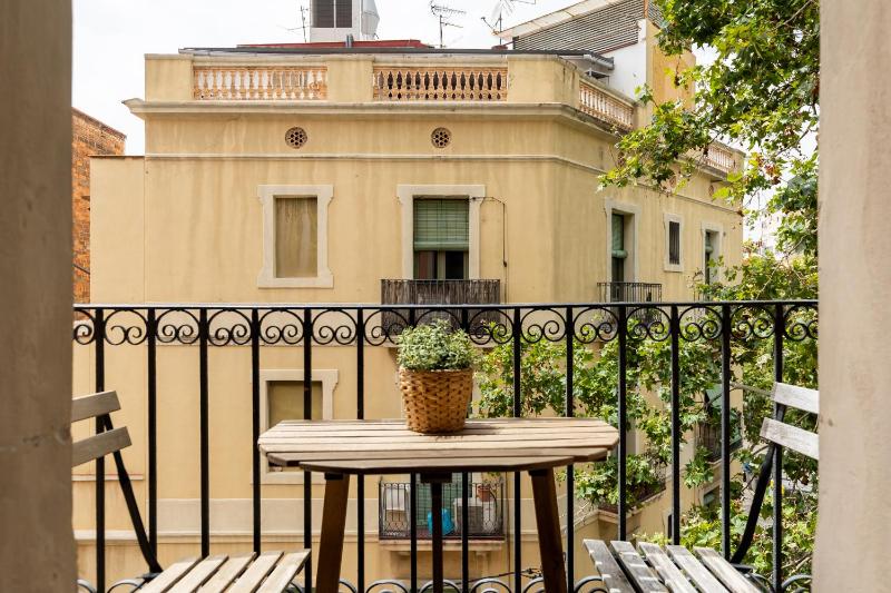 Deco Apartments Barcelona-Sants — комфортный отель в Барселоне