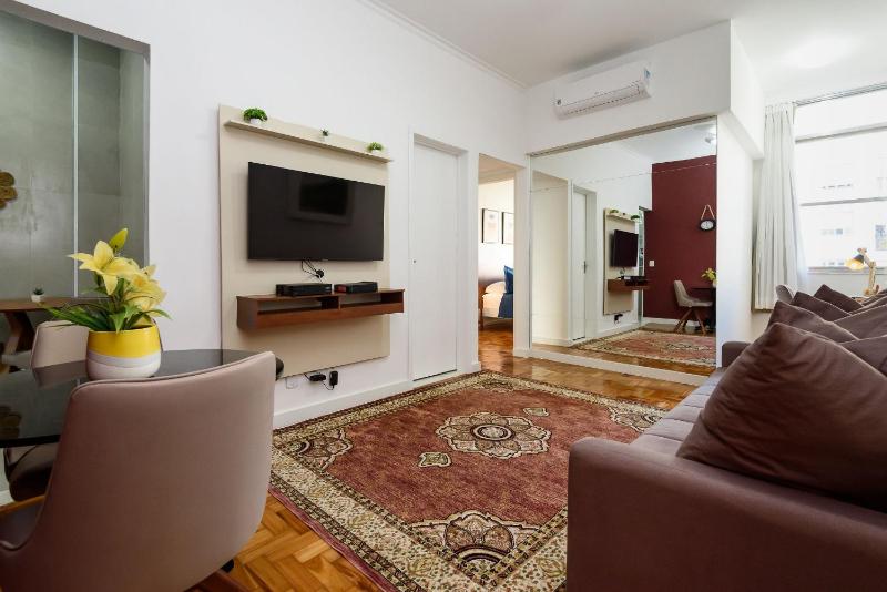 Цены на Apartamento decorado a 300m da Praia | RP 14/707 в Рио