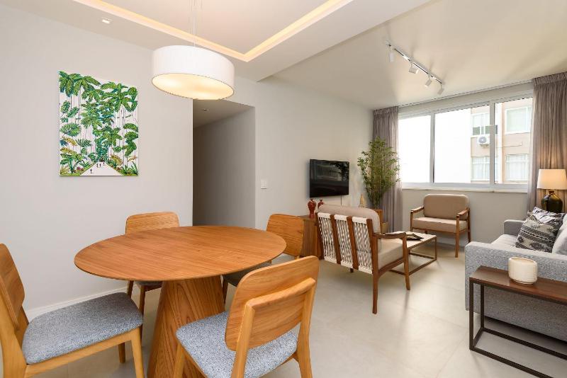 Apartamento no Leblon com 3 quartos | GBC 260/301 — отель с удобствами в Рио