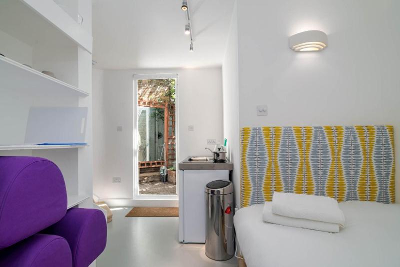 GuestReady - Micro Garden flat in Fulham — комфортный отель в Лондоне