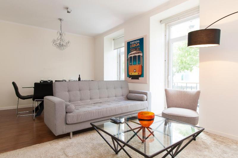 ALTIDO Stunning 3BR Apt with balcony, nearby Saldanha subway & IST — отзывы гостей и цены