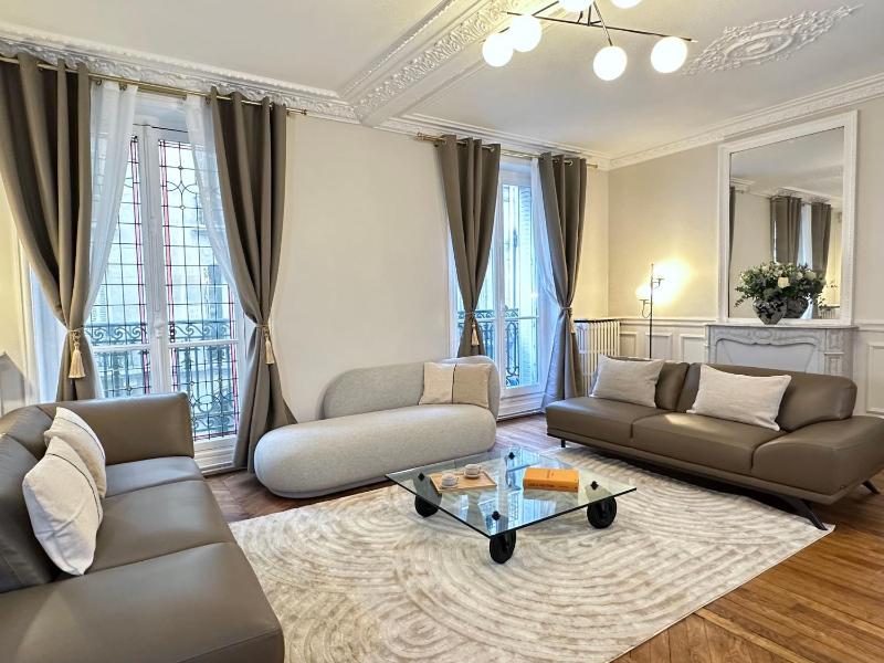 Luxurious Home in Le Marais — комфортный отель в Париже