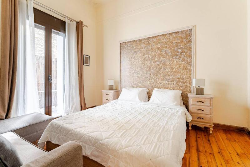 John's Athenian Beauty 45m2 , Metro 7' — отзывы гостей и цены