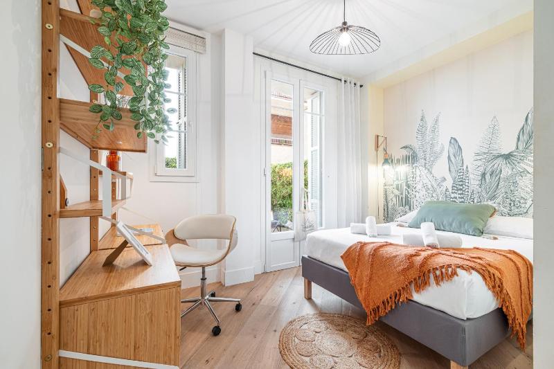 60 HEROLD - Magnifique Studio - Terrasse - Climatise — отель с удобным расположением в Николь