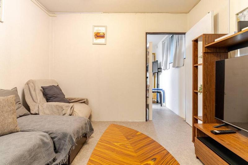 One-story house Tsuruhashi101 — забронировать отель в Осаке