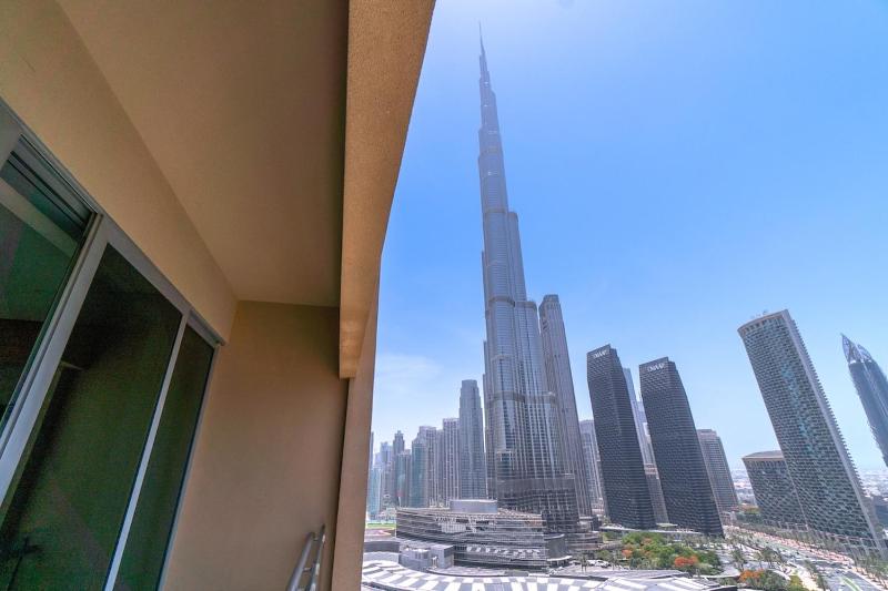 Цены на OFFER! 50% OFF! I'm in the Address in Dubai Mall! в Дубае