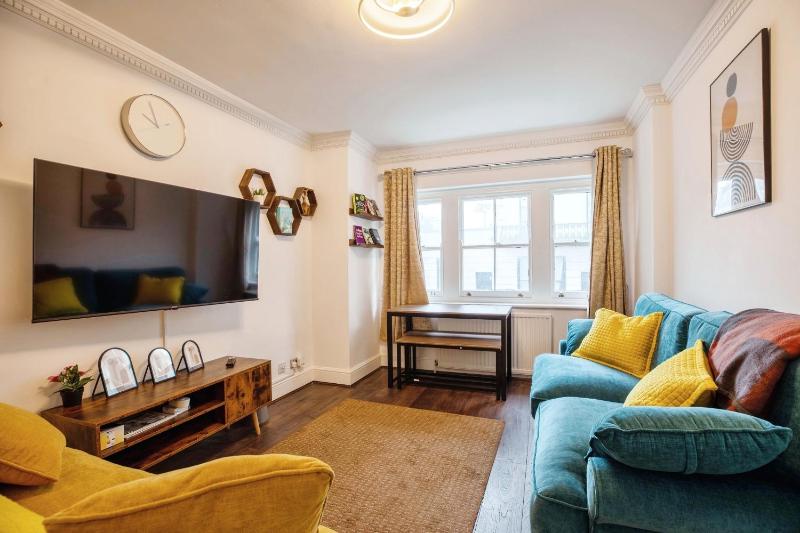 A stunning apartment in Paddington — комфортный отель в Лондоне