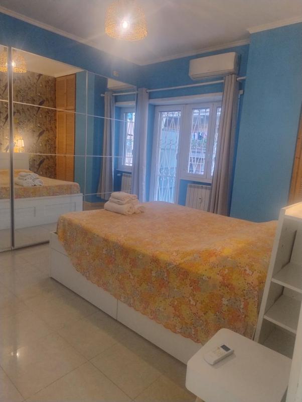 One bedroom apartment near Metro Pigneto — комфортный отель в Риме