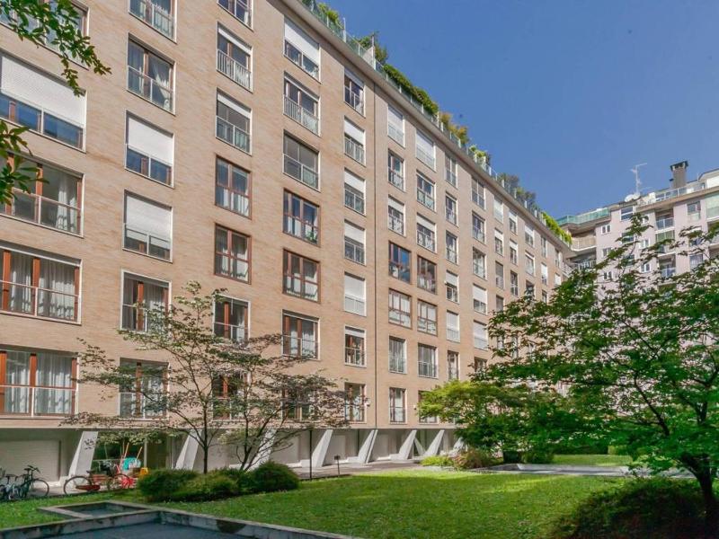 Цены на Solari 19 - Charming Apartment в Милане