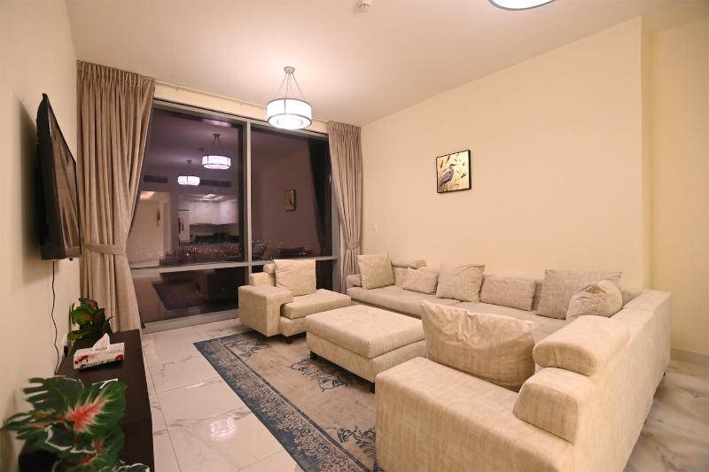 Brown Stone Holiday Homes Amna Tower Business Bay — отель в Дубае, Объединенные Арабские Эмираты