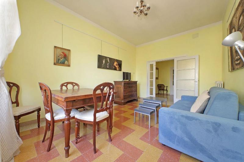 Cremona — забронировать отель в Риме