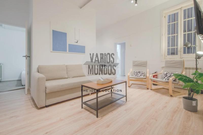 Цены на Premium Apt para 9pax en Calle Olmo - Centro de Madrid в Мадриде