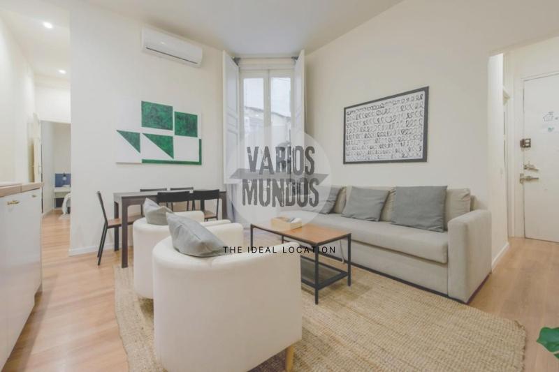 Central Apt 7px a 50 metros de Retiro-Museo del Prado — забронировать отель в Мадриде