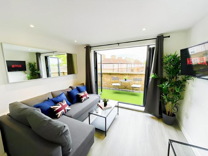 Lux Bermondsey Apartments Near Tower Bridge — отель в Лондоне, Соединенное Королевство
